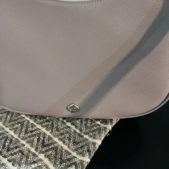 Kate Spade Elegant Gray Shoulder Bag - Picture 2 of 6